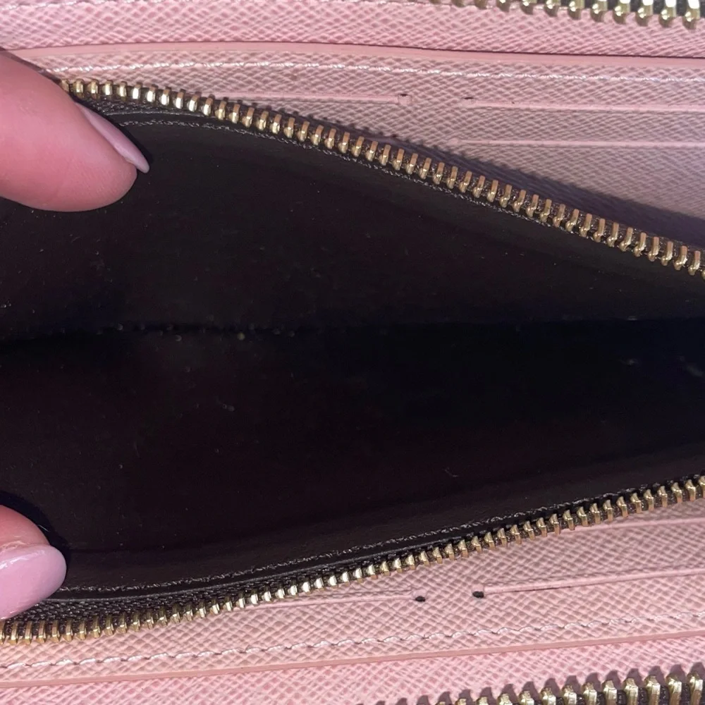 ❌ SOLD ❌ Authentic Louis Vuitton Clemence Wallet - Picture 10 of 11